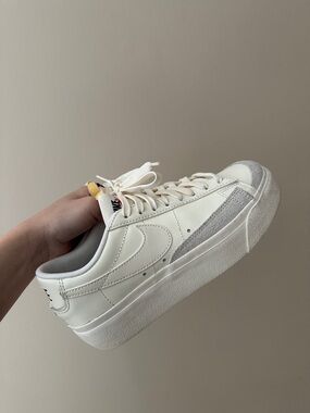 Nike Women's Cream and Light Gray Platform Sneaker